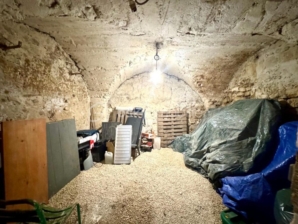 Charmante maison de village de 80 m2 2 chambres, terrasse et dressing – 3 pièces – 2 chambres – 80 m²