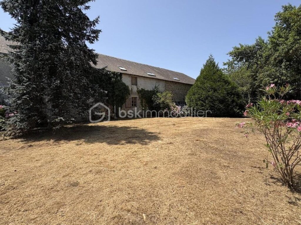 Maison T6 Corps de Ferme à Cieutat – 14 pièces – 5 chambres – 290 m²