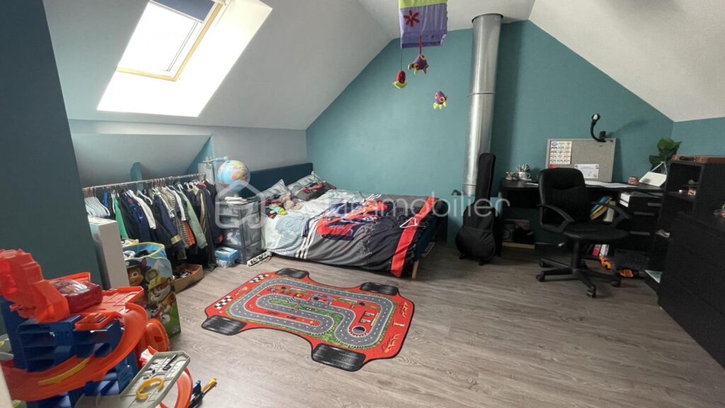 Maison récente – 7 pièces – 4 chambres – 140 m²