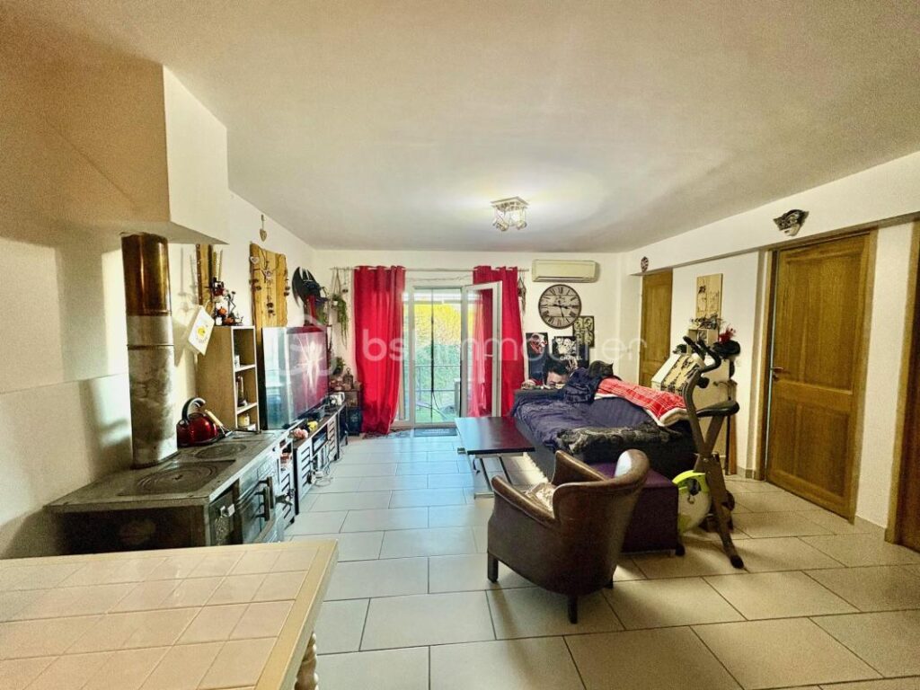 BARGEMON VENTE APPARTEMENT 4 PIECES – Terrasse, terrain, abris – 4 pièces – 3 chambres – 65 m²