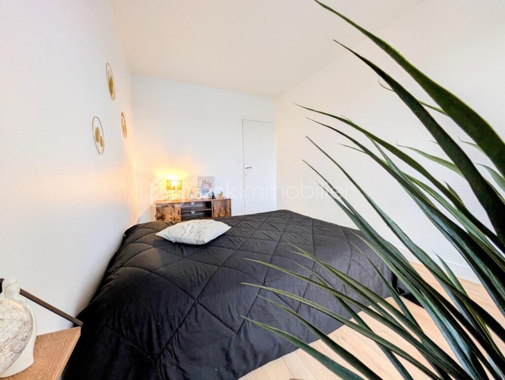 💎 APPARTEMENT D’EXCEPTION : DUPLEX DE STANDING AVEC VUE CATHÉDRALE ! ‘Le prestige du Dernier Étage’ – 6 pièces – 4 chambres – 135 m²