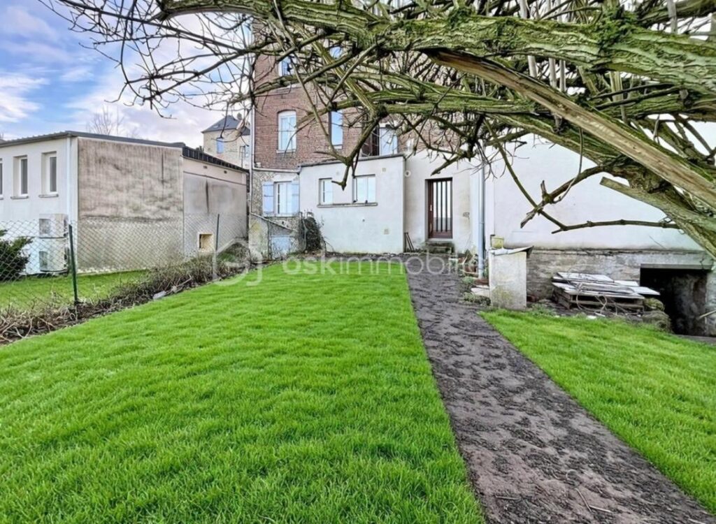 APPARTEMENT AVEC JARDIN – 2 pièces – 1 chambre – 40 m²