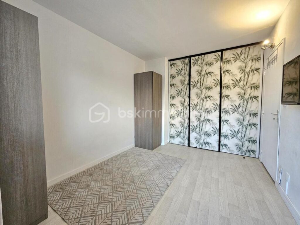 Magnifique F2 47m² deux balcons 11m² plein OUEST cave parking – 2 pièces – 1 chambre – 47 m²