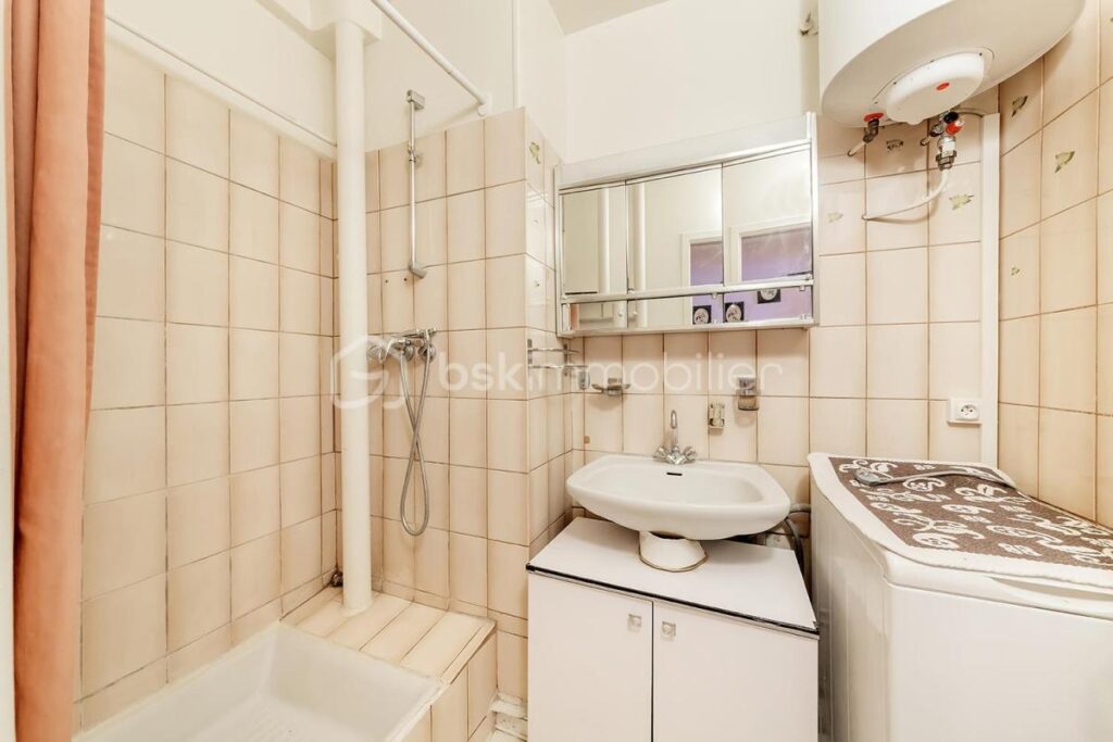 APPARTEMENT RDC TRANSVERSANT – 115 RUE DE REUILLY, PARIS 12E – 2 pièces – 1 chambre – 37 m²