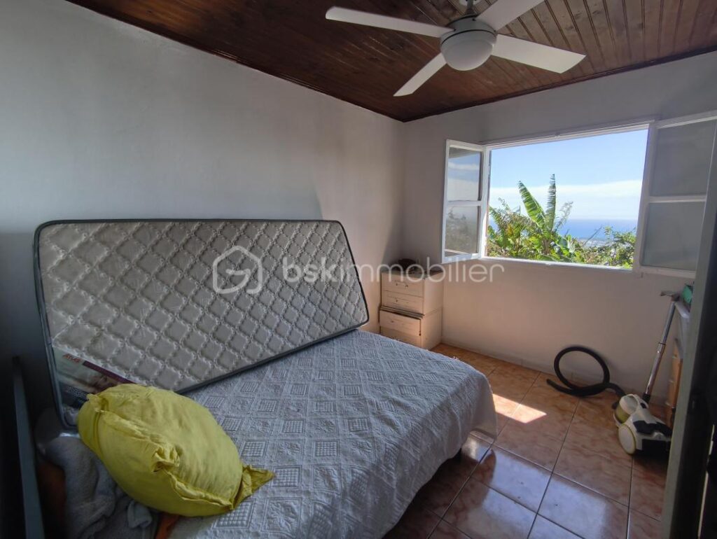 🏡 Maison 5 pièces – 93 m² – La Bretagne – Sur terrain constructible de 834 m² – Division possible – 5 pièces – 3 chambres – 93 m²