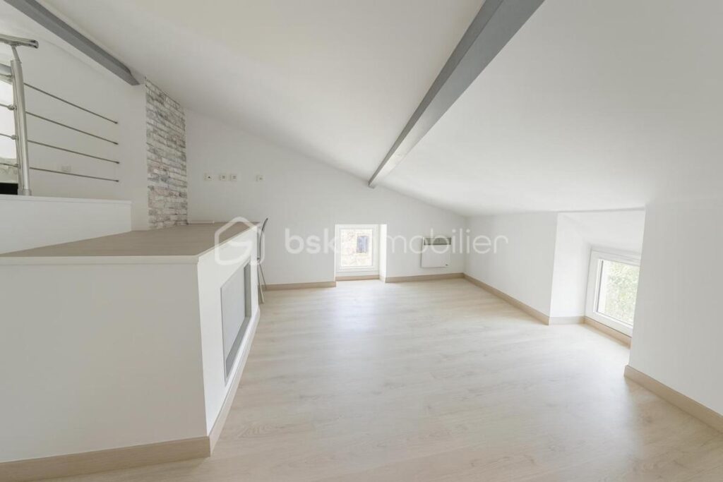 🏡 Maison de Village Rénovée – Cognin-les-Gorges (38470) – 4 pièces – 3 chambres – 70 m²