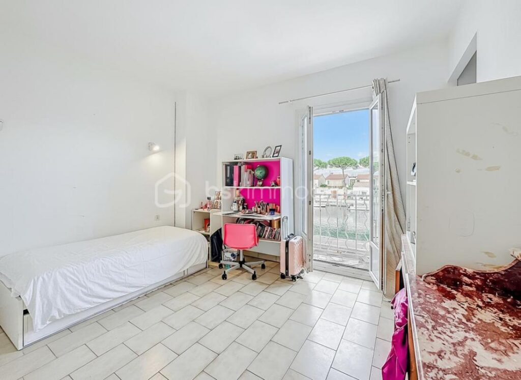 EXCLUSIVITÉ *** MAISON T4 DE 110M2 AVEC JARDIN, VUE CANAL à PALAVAS *** – 4 pièces – 3 chambres – 110 m²