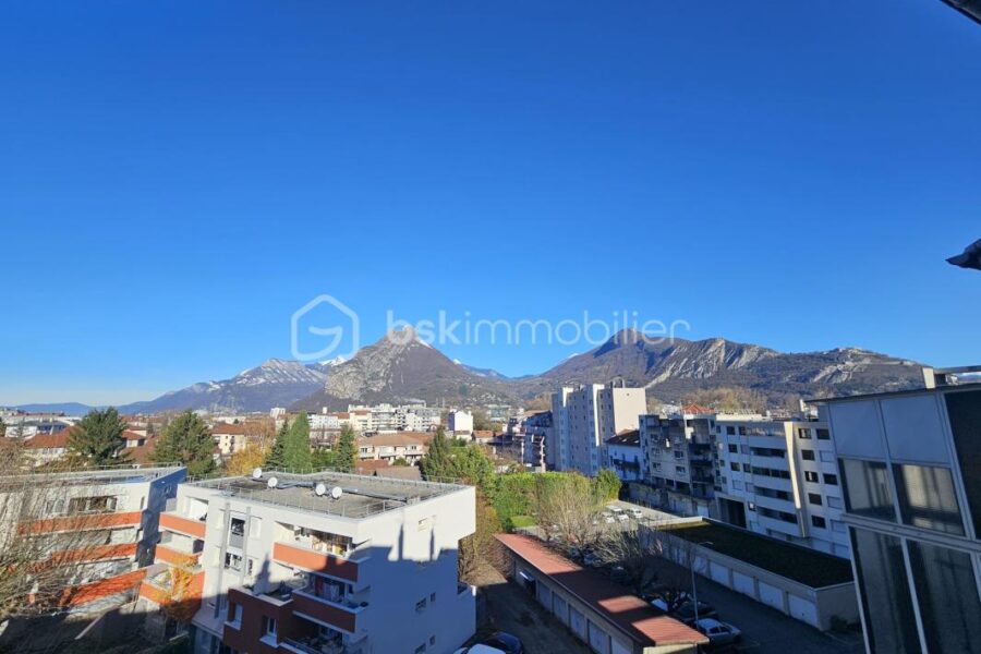 Appartement à vendre à Fontaine