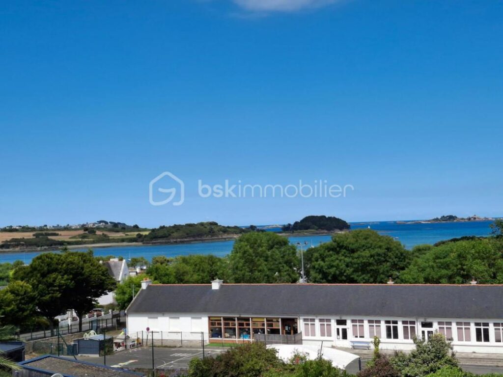 Trois chambres et vue mer panoramique – 4 pièces – 3 chambres – 90 m²