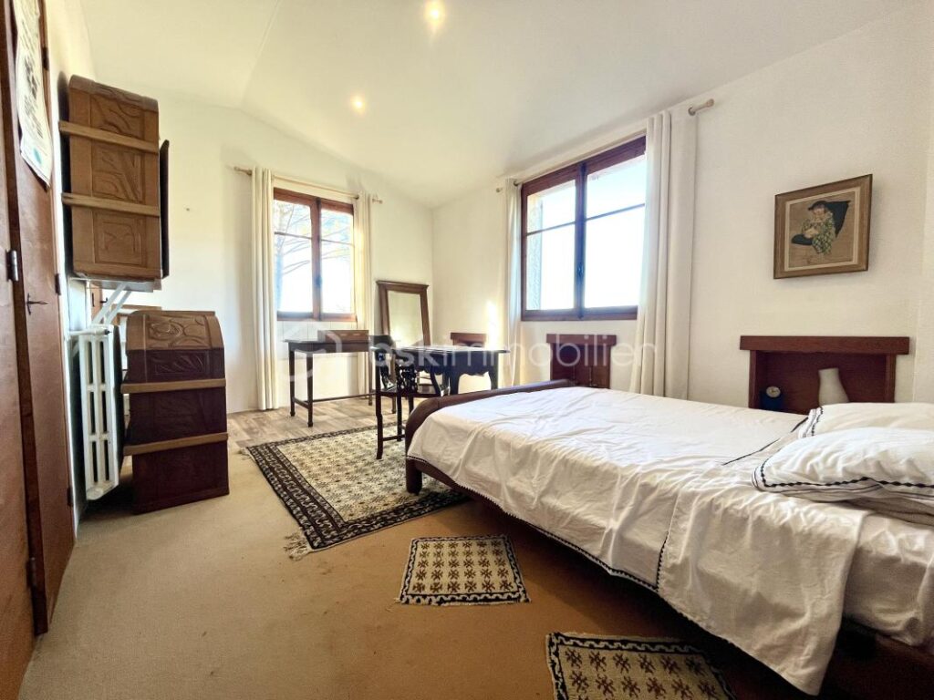 Villa 85 m² sur terrain de 4 200 m² – Callian (Var Est -83440) – Vue village – 3 pièces – 2 chambres – 85 m²