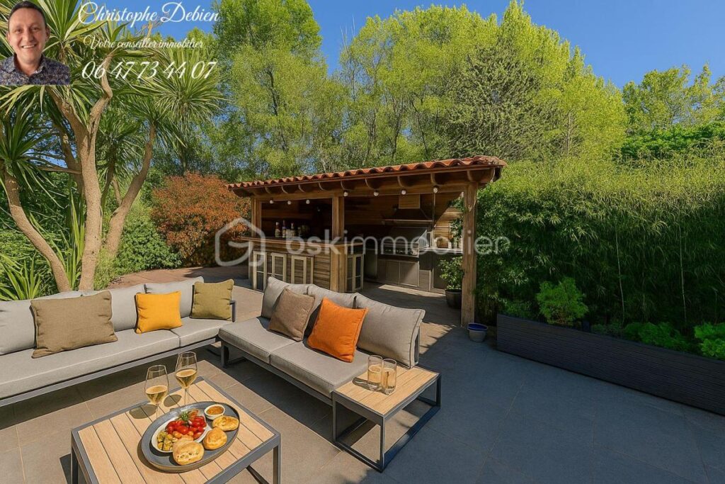 🌿 CADRE DE VIE D’EXCEPTION AUX PORTES DE NANTES — MAISON DE 246 M² AVEC PISCINE & ÉTANG – 7 pièces – 5 chambres – 246 m²