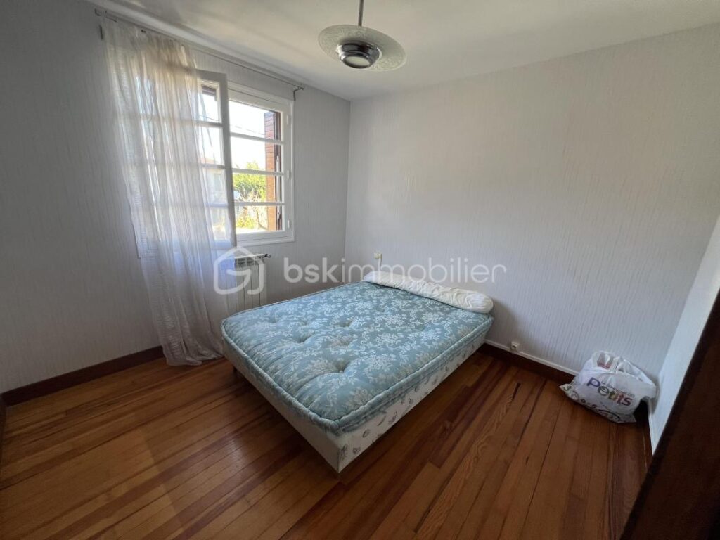 A saisir coquette petite maison – 5 pièces – 3 chambres – 80 m²