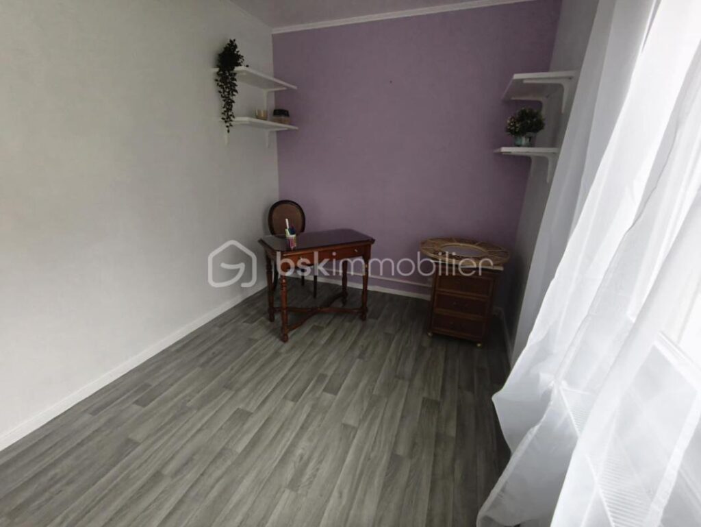 Charmant pavillon familial aux beaux volumes – 7 pièces – 4 chambres – 145 m²