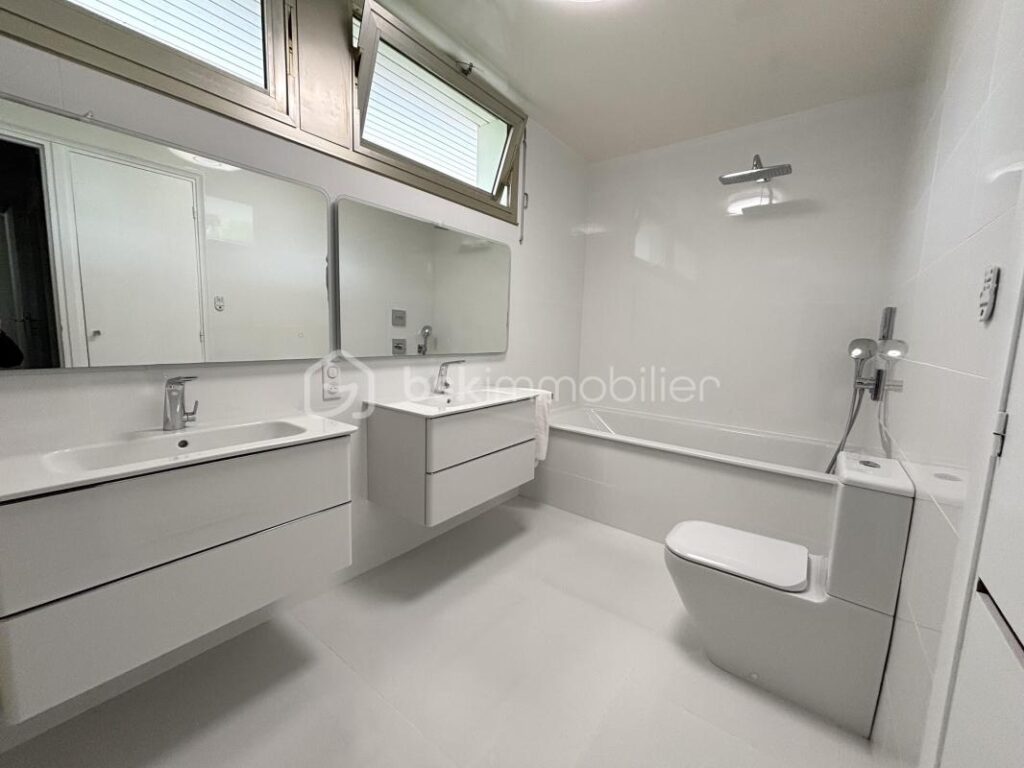 Maison d’architecte Lardy – 5 pièces – 3 chambres – 140 m²