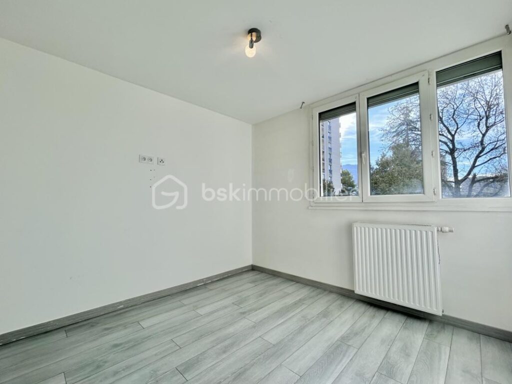 Appartement T4 / 78m2 Saint-martin-d’heres – DOMAINE UNIVERSITAIRE – 4 pièces – 3 chambres – 78 m²