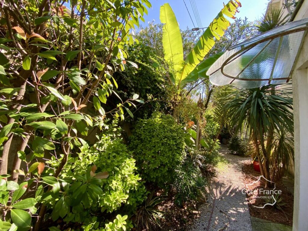 Appartement T3 – 59 m2 + loggia – 2 Chambres – Vue dégagée – 3 pièces – 2 chambres – 59 m²