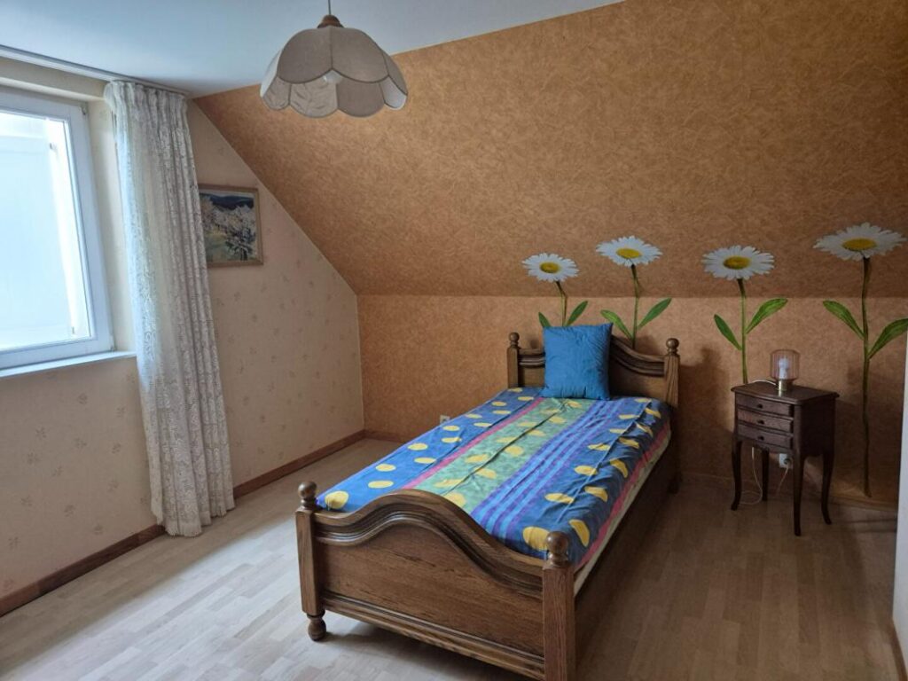 Maison Vauvillers 5 pièce(s) 163 m2 sur 43 ares de terrain – 5 pièces – 4 chambres – 163 m²