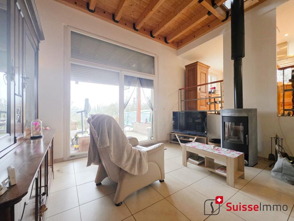 Pavillon 183M2 – 6 pièces – 4 chambres – 183 m²