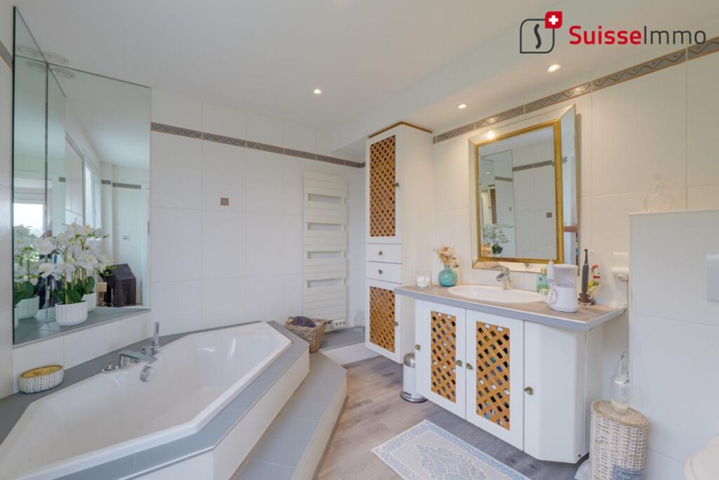 Maison d’architecte 7 pièces 207 m2 – 7 pièces – 5 chambres – 207 m²