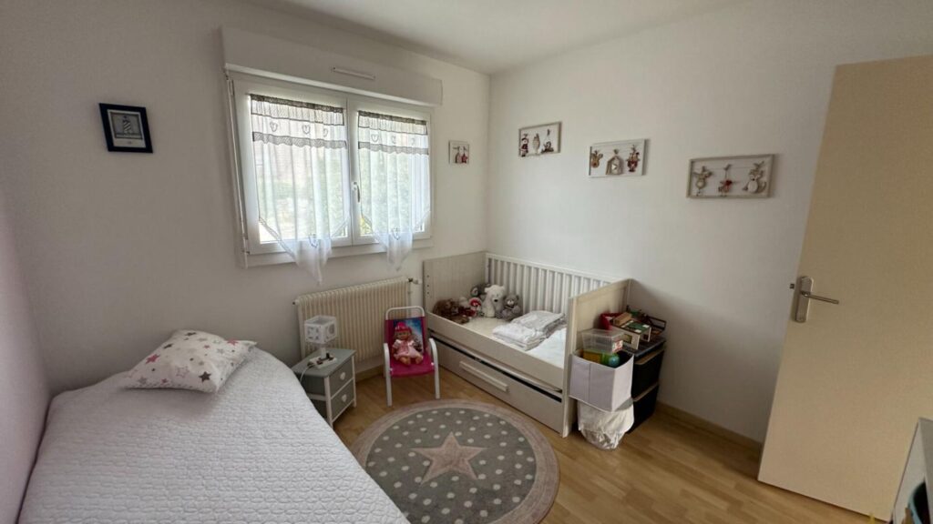 Maison Lure 7 pièce(s) 132 m2 – 7 pièces – 4 chambres – 132 m²