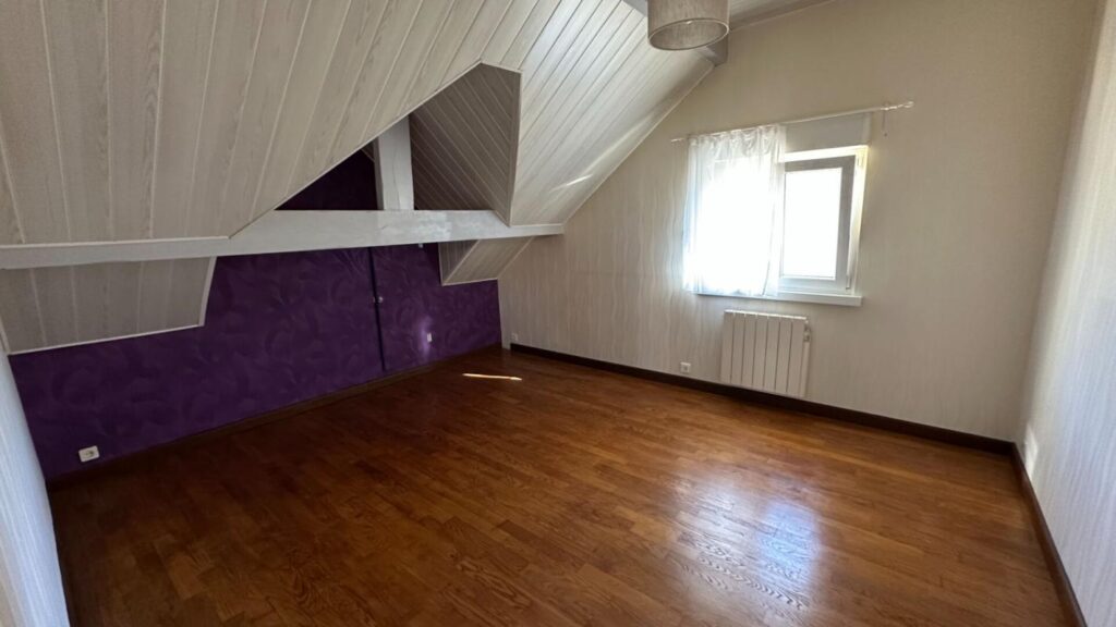 Maison Pont De Roide Vermondans 7 pièce(s) 152.68 m2 – 8 pièces – 5 chambres – 152 m²