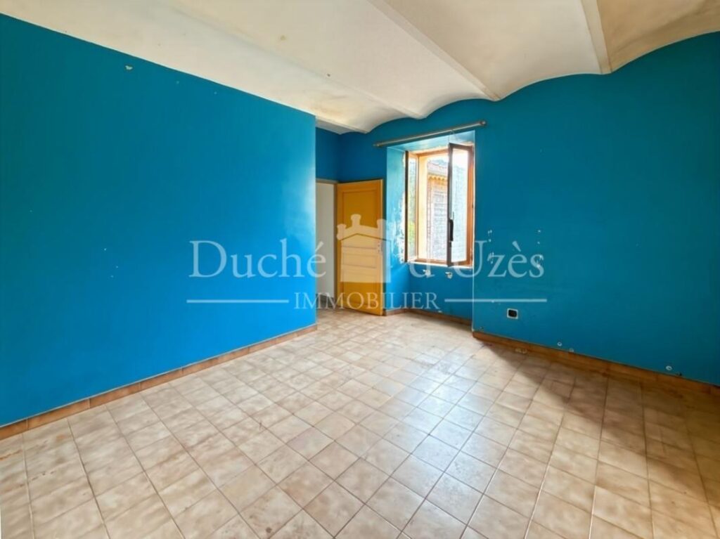 Maison de village – 7 pièces – 3 chambres – 125 m²