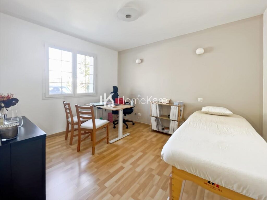 COUP DE COEUR ASSURÉ ! – 5 pièces – 4 chambres – 130 m²