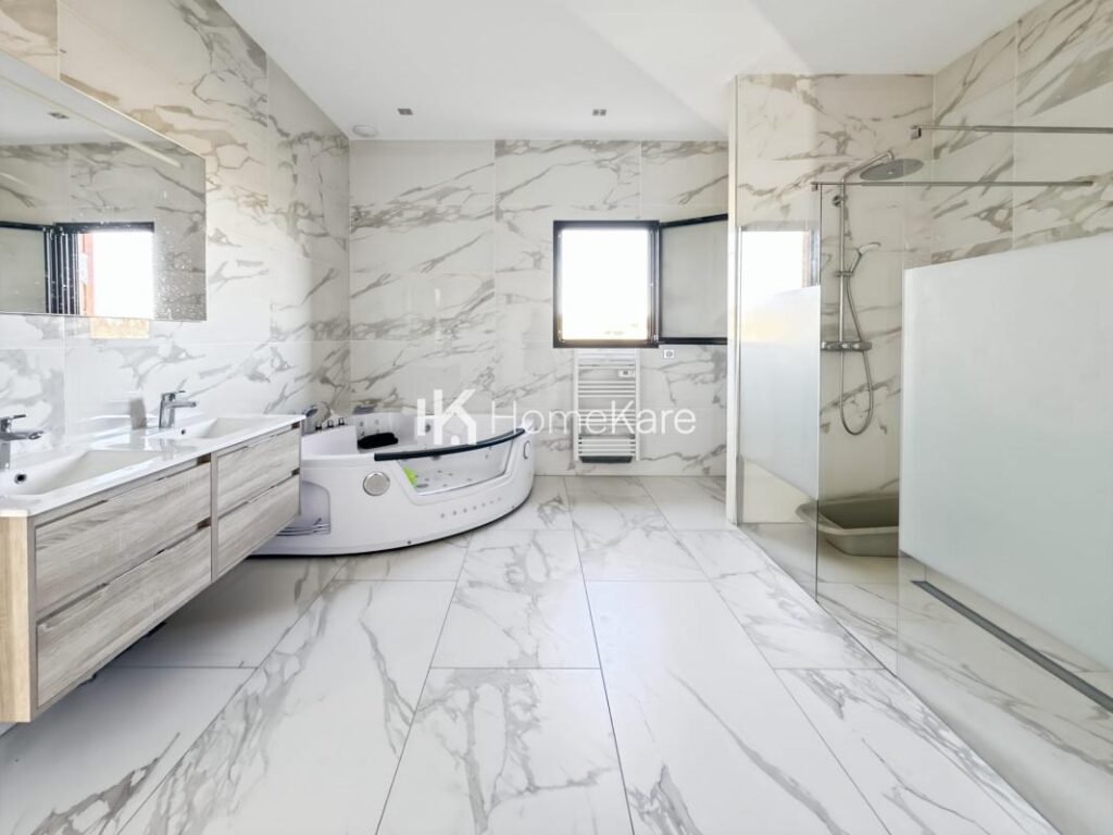 VOTRE MAISON DE RÊVE ! – 6 pièces – 4 chambres – 224 m²