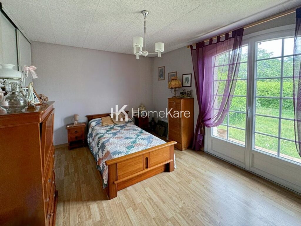 MAISON A HAUT POTENTIEL – 6 pièces – 5 chambres – 180 m²