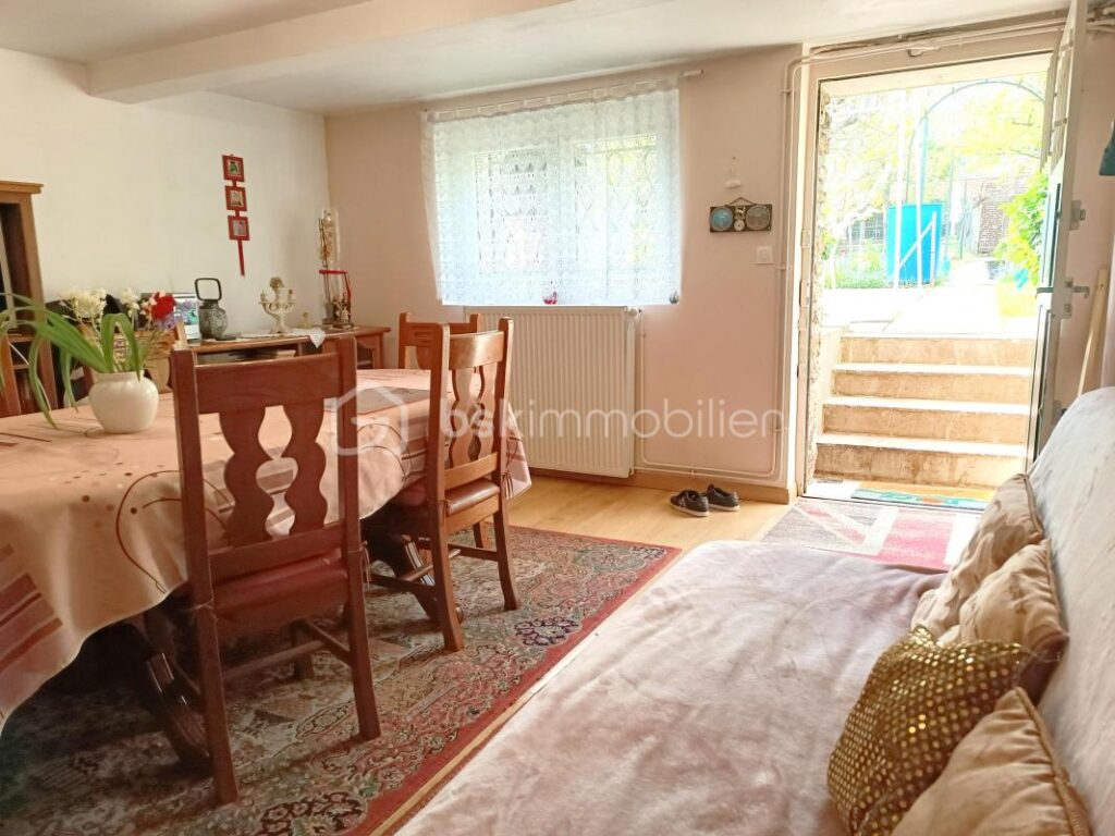 Aulnay Sud – Grande maison familiale 150 m² au pied du Canal de l’Ourcq – 7 pièces – 5 chambres – 150 m²