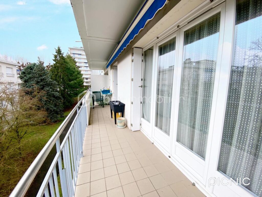 Spacieux appartement T3/T4 de 85 m² – Résidence de la Marbellière – Idéal famille ou personnes en quête de confort et de tranquillité – 3 pièces – 2 chambres – 84 m²