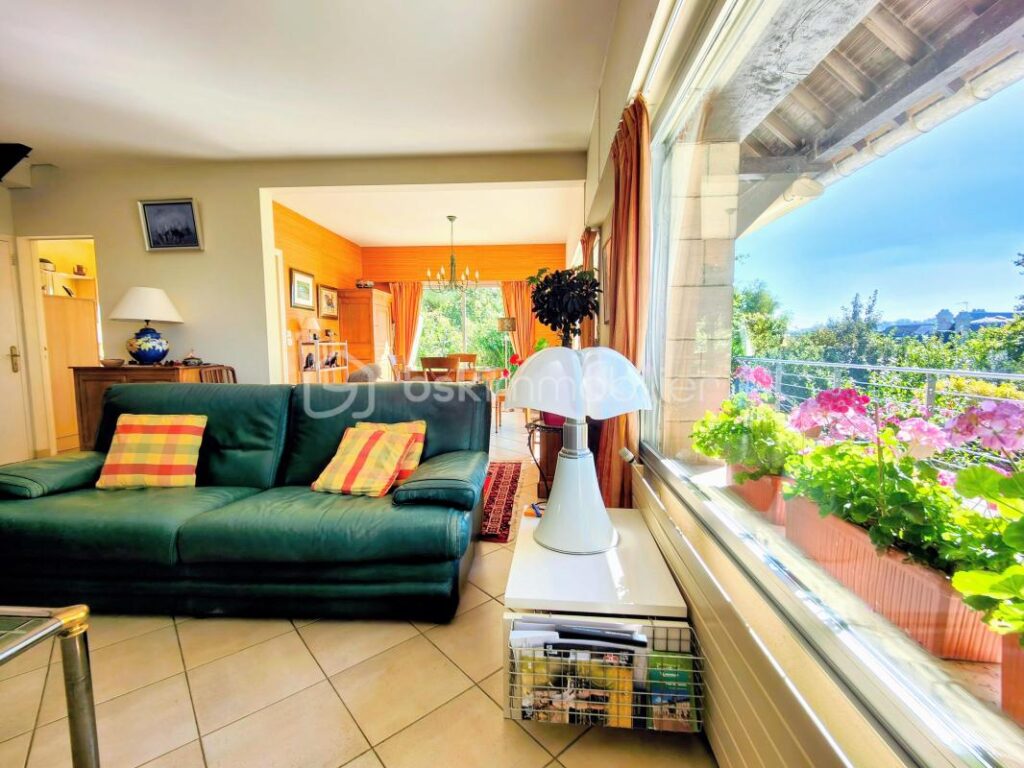 Charmante maison 4 ch plein sud ! – 8 pièces – 4 chambres – 181 m²