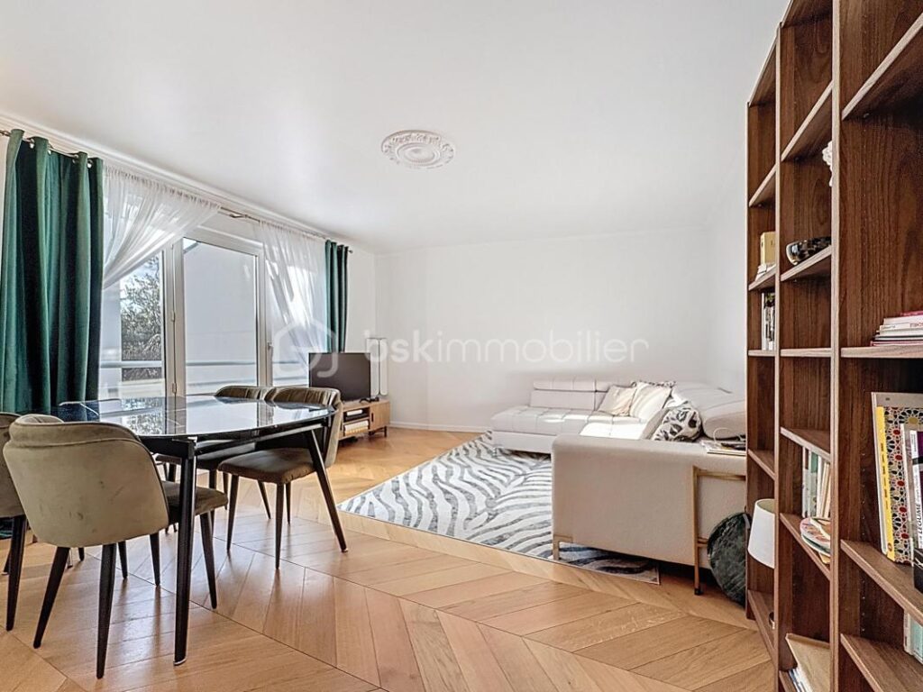 APPARTEMENT 3 PIÈCES RÉNOVÉ 65m2 AVEC PARKING PRIVATIF – 3 pièces – 2 chambres – 65 m²