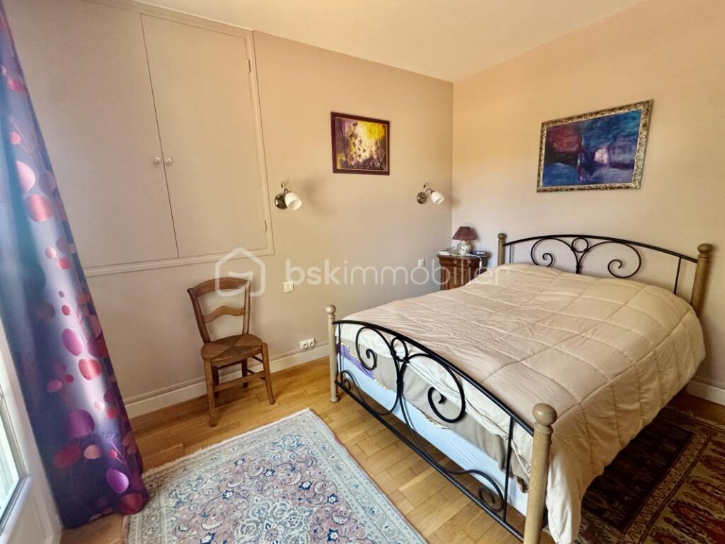 ✨ Propriété d’exception aux portes de Auch – 217 m² – Piscine – 5 chambres – 8 pièces – 5 chambres – 217 m²