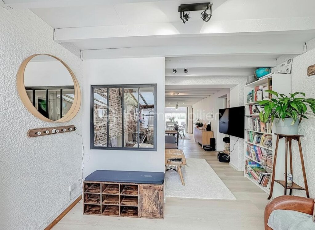 Villa T5 – 106 m² – Vue exceptionnelle sur les étangs – Appartement indépendant – DPE B – 5 pièces – 4 chambres – 106 m²