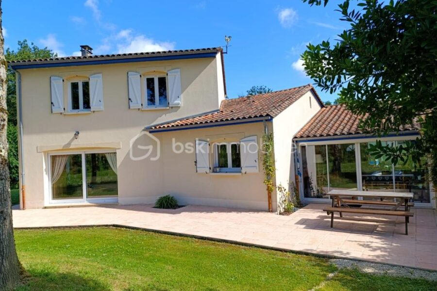 Maison à vendre à Saint laurent sur manoire