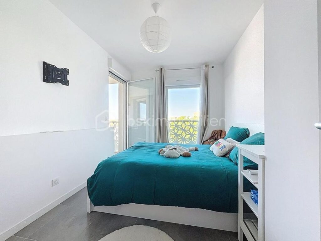 APPARTEMENT 3 PIÈCES 62m2 AVEC TERRASSE ET PARKING – 3 pièces – 2 chambres – 62 m²