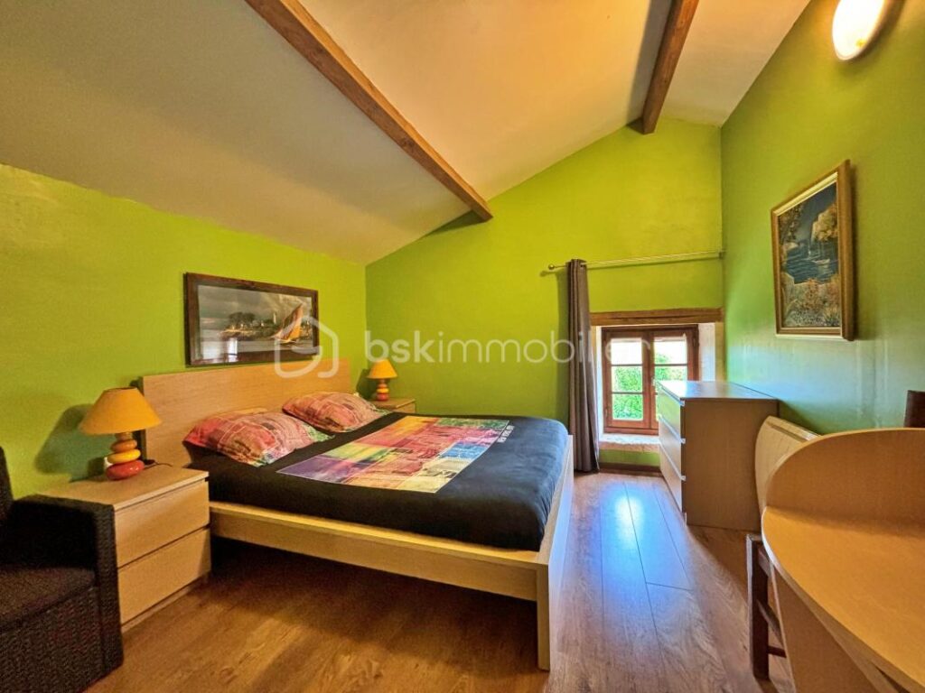 Élégante maison de campagne avec piscine – 5 pièces – 4 chambres – 150 m²