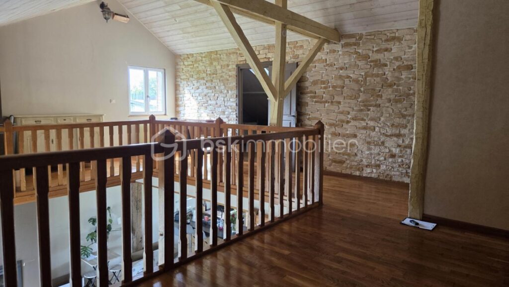 À vendre : Maison individuelle avec jardin en pleine campagne ! – 5 pièces – 3 chambres – 150 m²