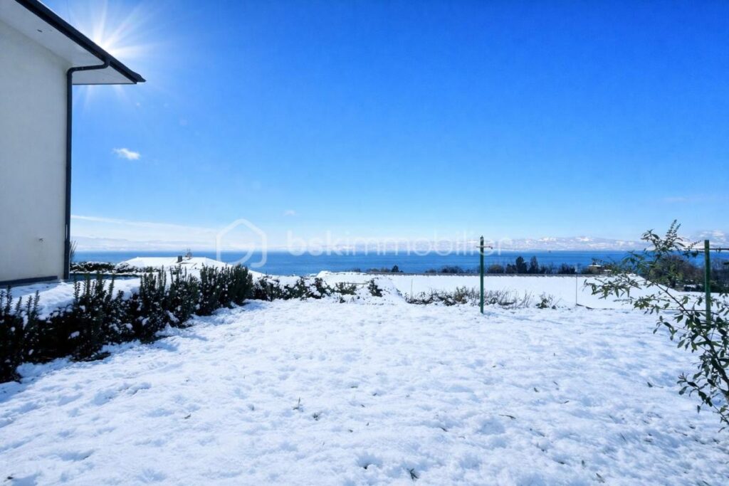 DPT HAUTE SAVOIE (74) – MAISON FAMILIALE AVEC VUE SUR LE LAC LEMAN – Lugrin (Hauteurs d’Évian) – 6 pièces – 4 chambres – 166 m²