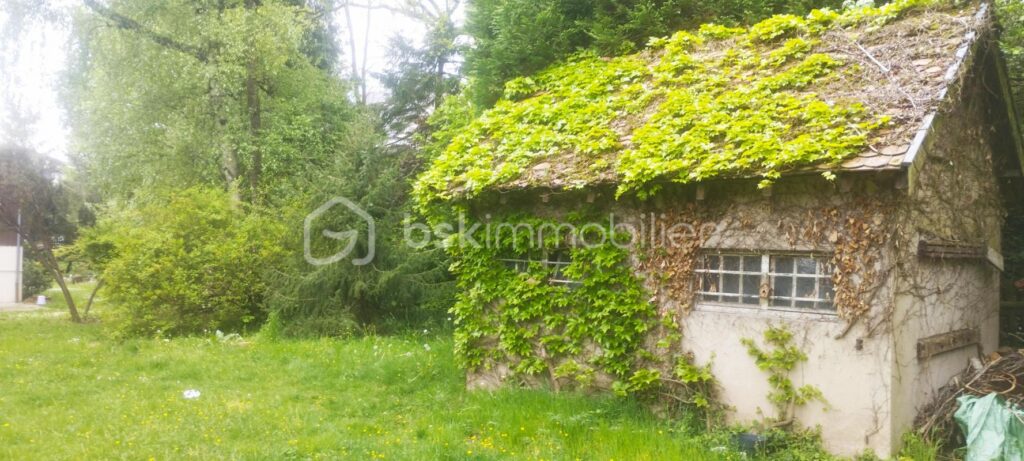 Charmante maison à ossature bois de 210 m² sur un terrain de 13 ares – 6 pièces – 3 chambres – 210 m²