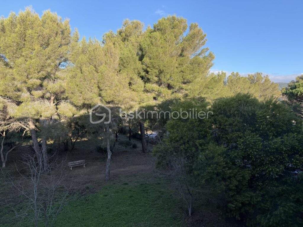 Studio Climatisé et Rénové 100 m des Plages – Cavalaire sur Mer 83240 – 1 pièce – NR chambres – 17 m²