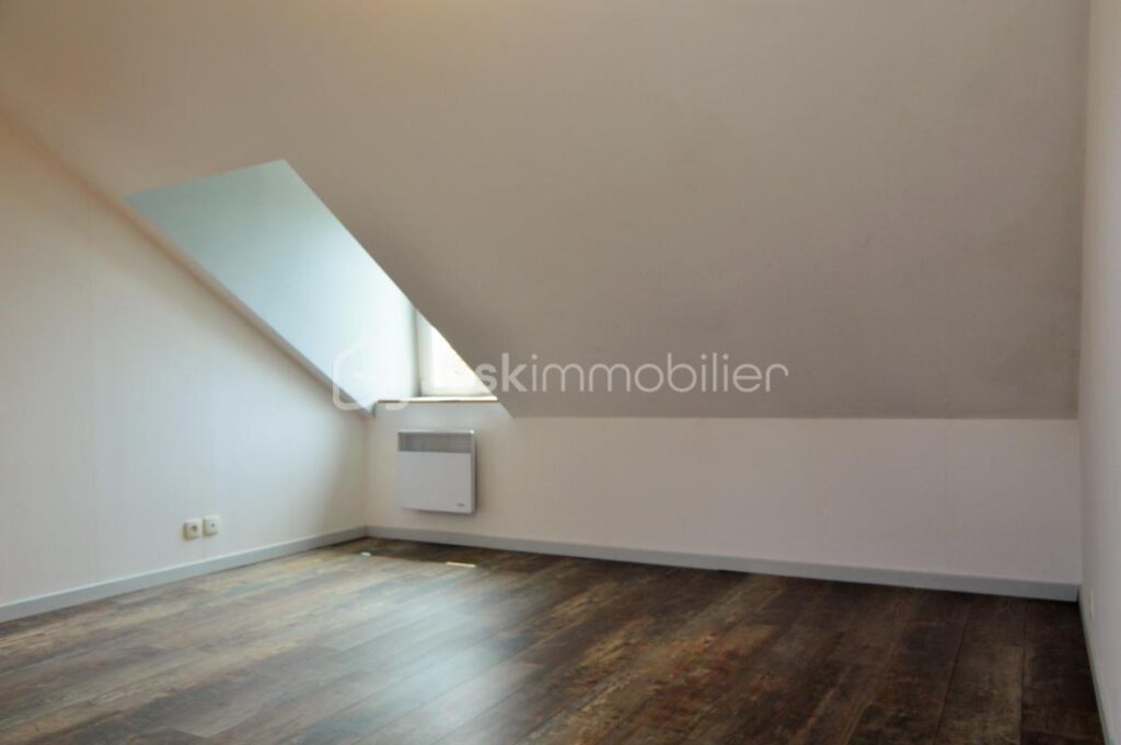 Maison 5 pièces à proximité du centre-ville – 5 pièces – 4 chambres – 88 m²