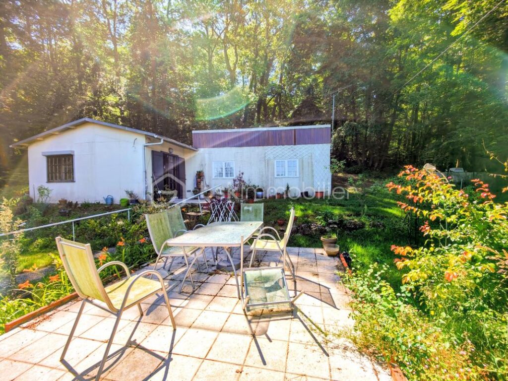 La Maison des Cyclamens : 2 ch, garage sur 1625 m2 dans un espace boisé classé – 3 pièces – 2 chambres – 51 m²