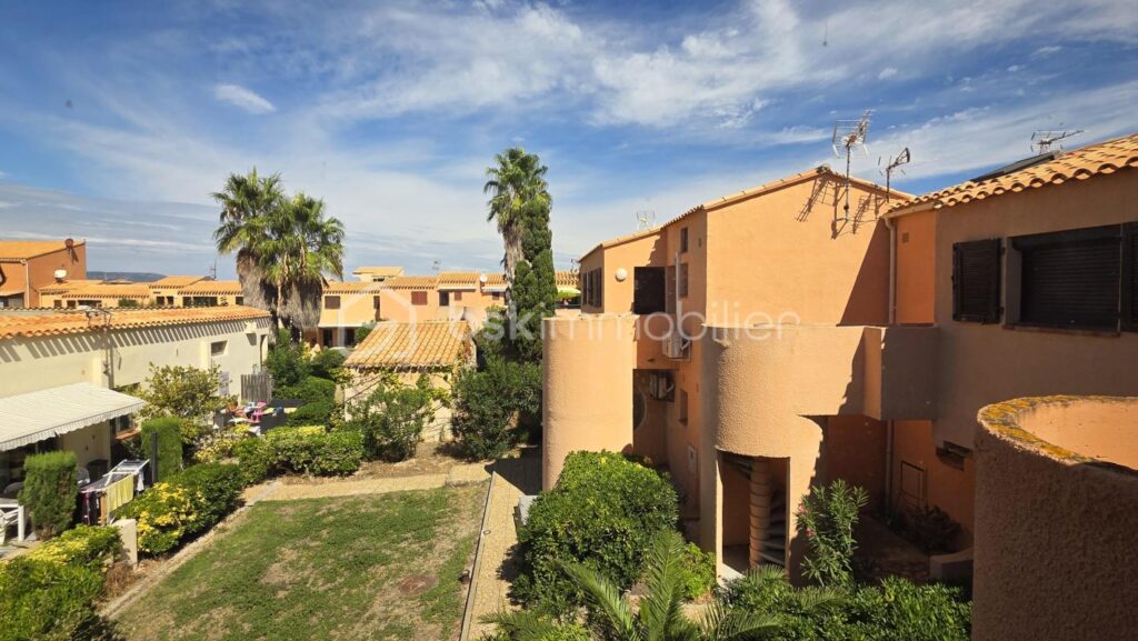 EXCLUSIVITÉ – 2 pièces naturiste vue dégagée à Leucate (11) – 2 pièces – 1 chambre – 25 m²