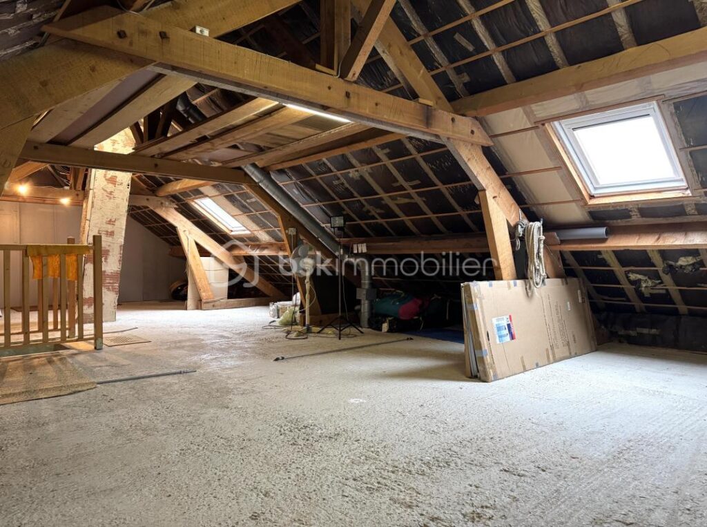 À vendre – Maison indépendante de plain-pied 101m2 avec sous-sol total – Poincy (à 2 min de Meaux) – 4 pièces – 3 chambres – 105 m²