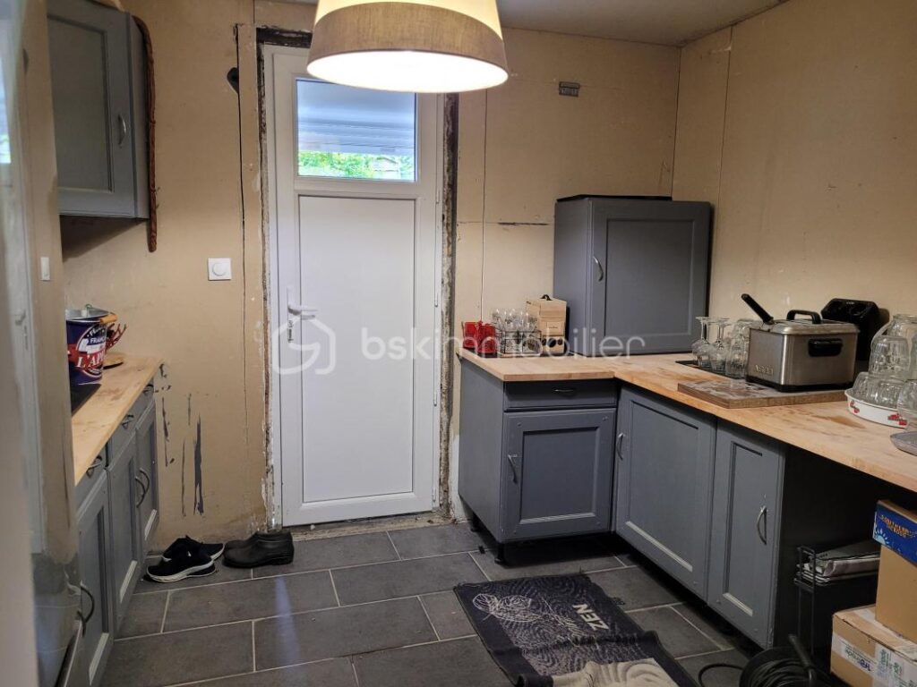 maison – 6 pièces – 5 chambres – 150 m²