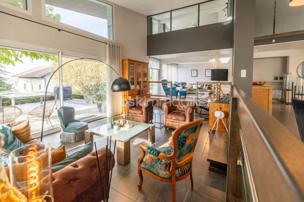 EXCLUSIVITE SUPERBE VILLA ANNECY LE VIEUX – 8 pièces – 5 chambres – 219 m²