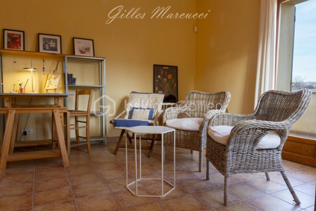 A la recherche d’une maison au calme et confortable ? – 5 pièces – 3 chambres – 174 m²