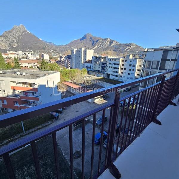 Appartement à vendre à Fontaine